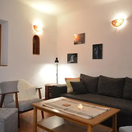 卡门德拉斯坎帕纳斯度假屋 * 格拉纳达